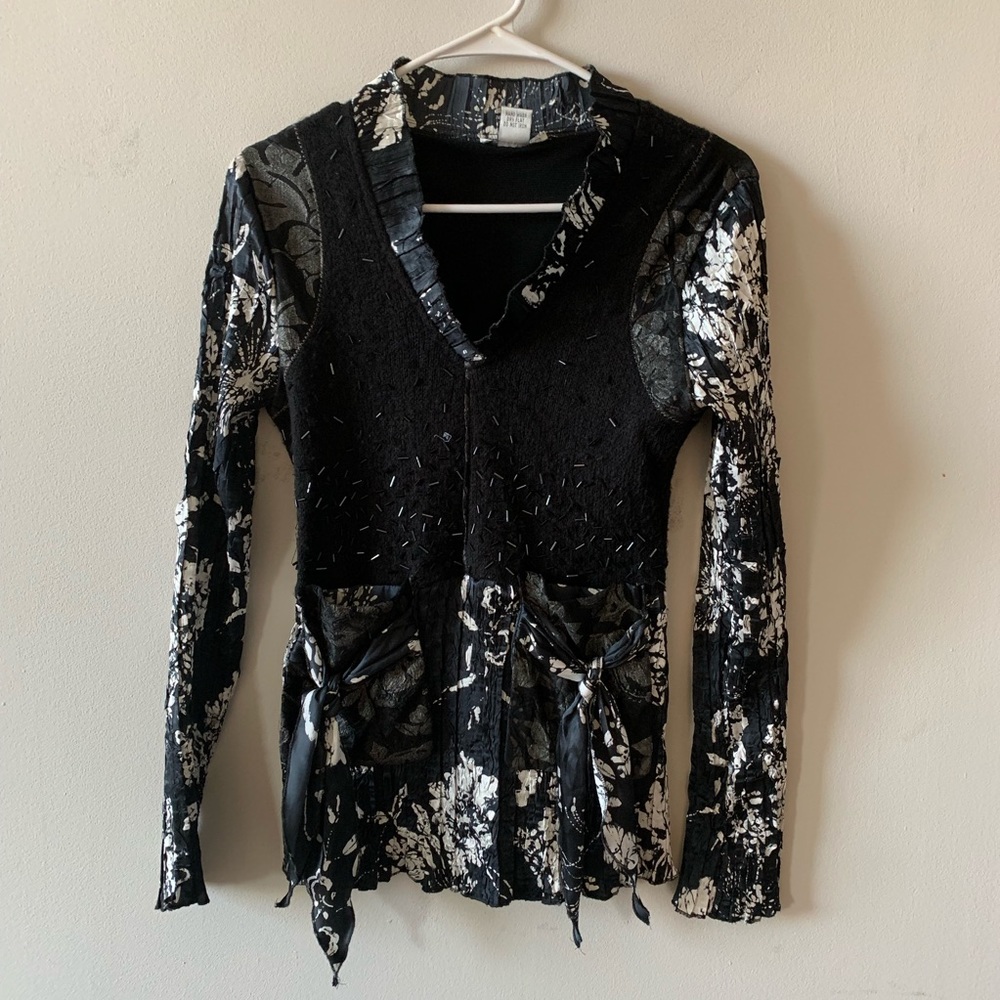 Alberto Makali black white abstract artsy blouse